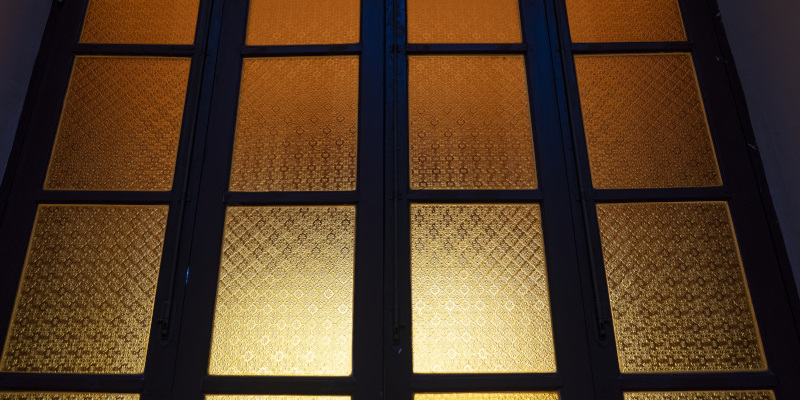 What You Need to Know About Decorative Window Film